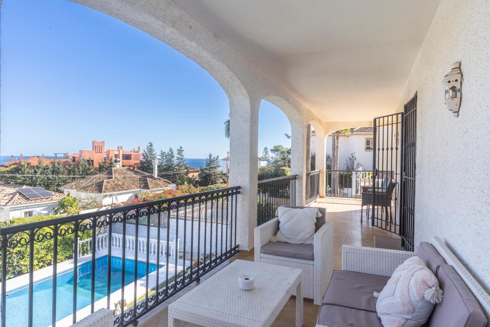 Beautiful 5 Bedroom Villa, Sea Views, Private Pool, Estepona Newly Refurbished Zewnętrze zdjęcie